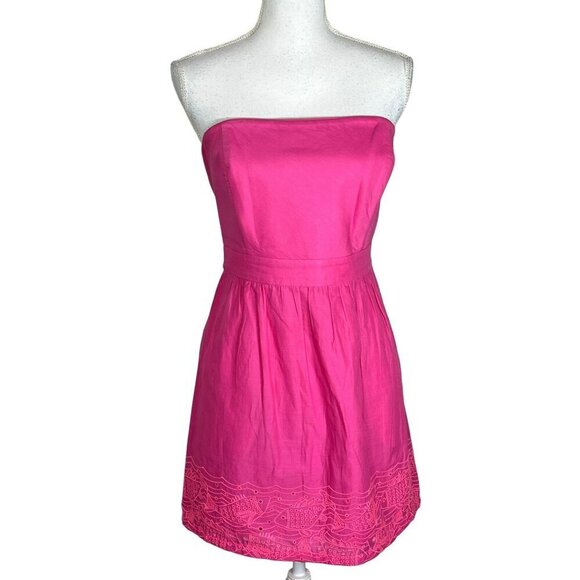 Vineyard Vines Dresses & Skirts - VINEYARD VINES Embroidered Eyelet Fish Strapless Dress Pink Sz 6 EUC